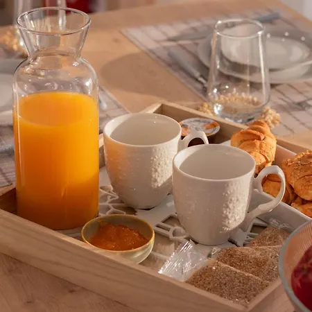 アパート Onda Blu Petaloudes